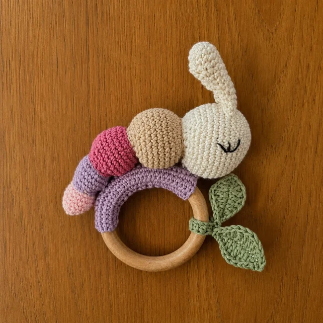 Catterpillar Rattle